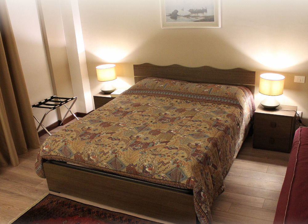 B&B Casa Grant ปาแลร์โม ภายนอก รูปภาพ